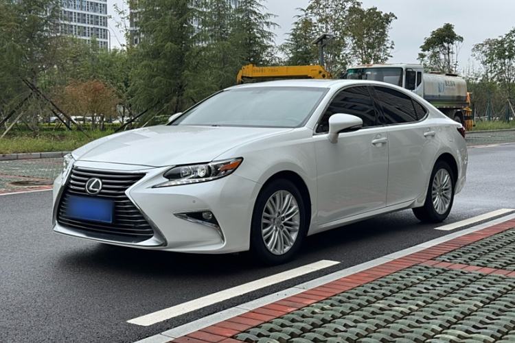 Used Lexus ES 2015 200 Elite Edition