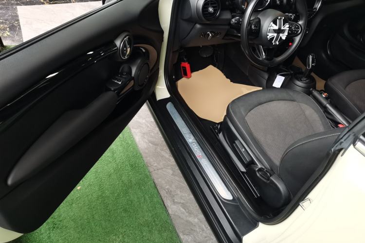 Used  MINI 2020 1.5T ONE PLUS