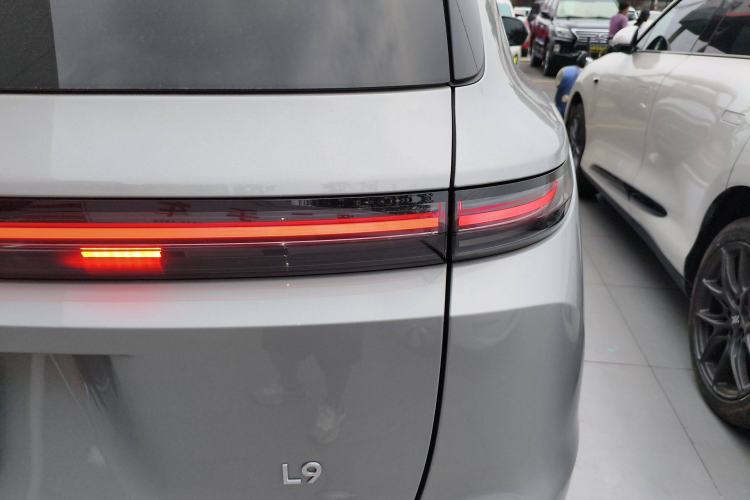 Used Li Auto L9 2022 Max model