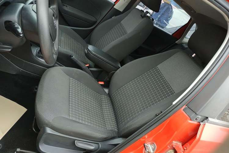 Used Volkswagen Polo 2014 1.6L Automatic Comfort Edition
