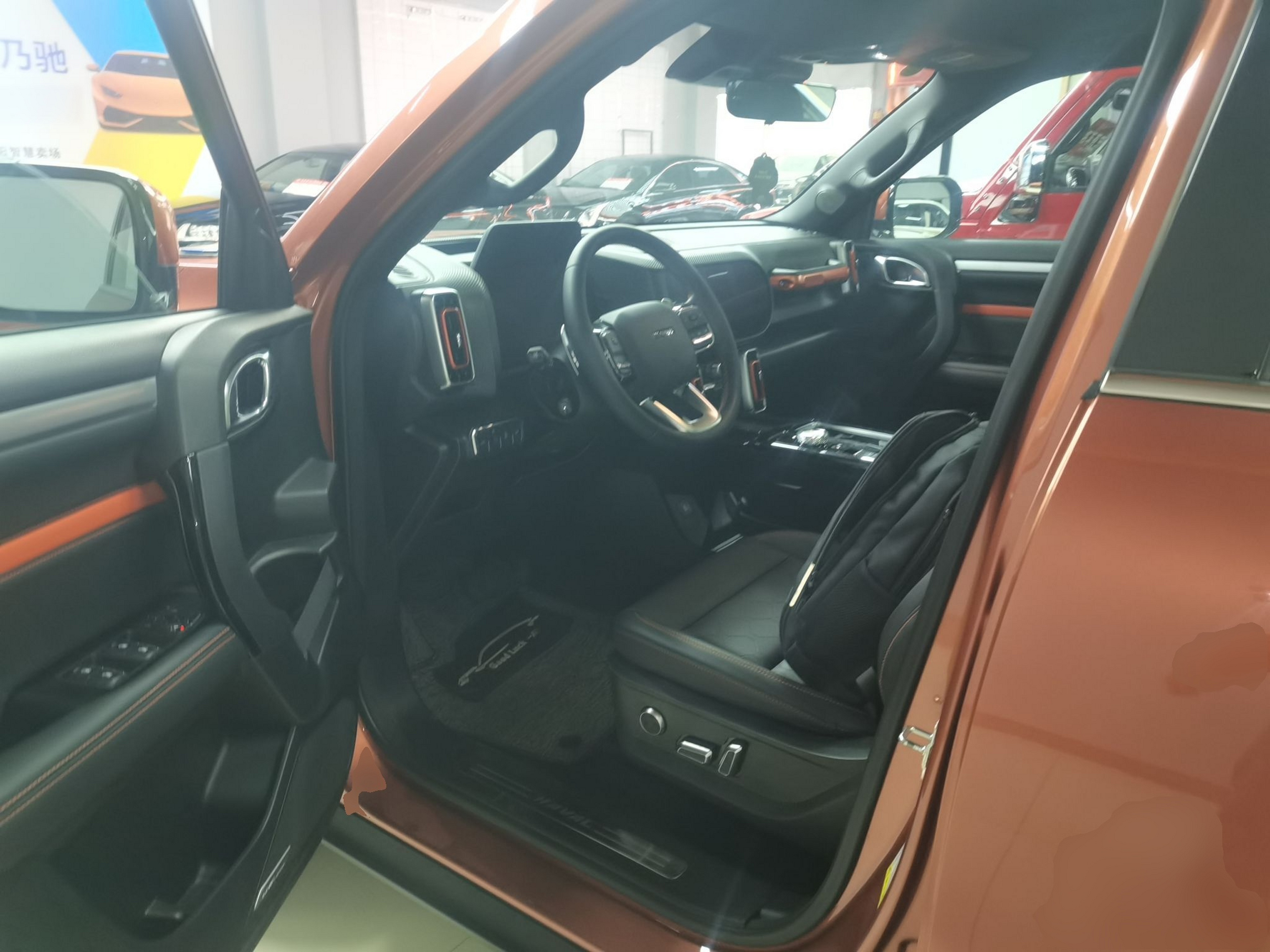 المقاعد الأمامية داخل السيارة