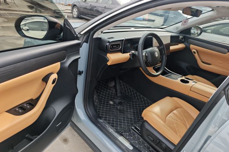 Used Leapmotor C11 2024 All-Electric 580 Luxury Edition
