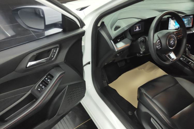 Used MG 5 2021 Revised Version 180 DVVT CVT Youth Luxury Edition