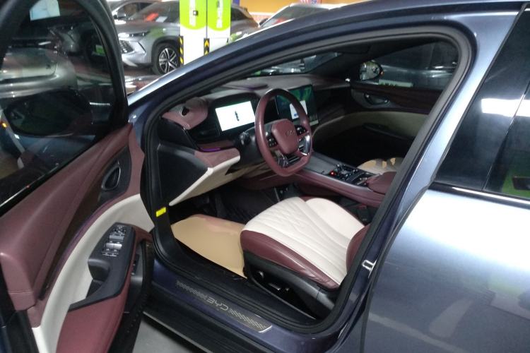 Used BYD Seal 2023 DM-i 1.5T 121km Flagship Model
