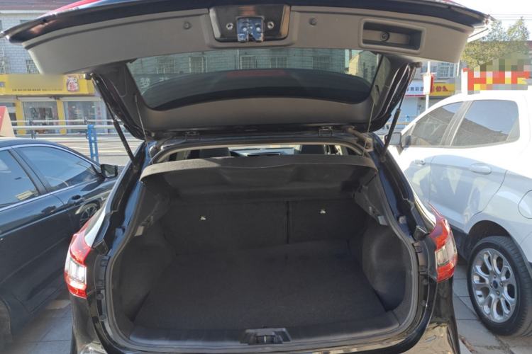 Used Nissan Qashqai 2019 2.0L CVT Luxury Edition
