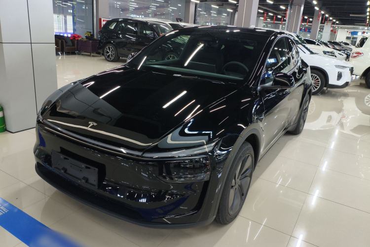 Used Tesla Model Y 2026 Rear-Drive Model