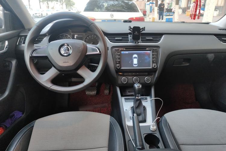 Used Skoda Octavia 2015 1.6L Automatic Yijie Edition