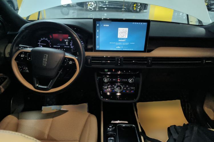 Used Lincoln Corsair 2021 2.0T Two-Wheel-Drive Luxury Edition