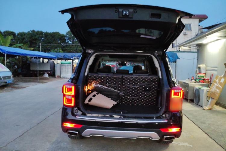 Used GAC Trumpchi GS8 2017 320T Two-Wheel Drive Luxury Smart Connectivity Version (7 Seats)