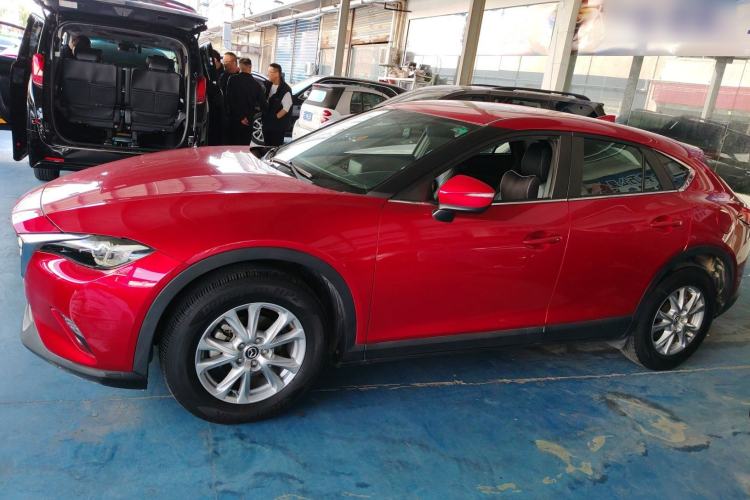 Used Mazda CX-4 2018 2.0L Automatic Two-Wheel Drive Blue Sky Exploration Version China V Standard
