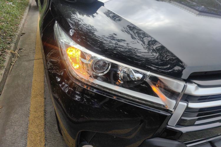 Used Toyota Highlander 2018 2.0T Four-Wheel Drive Prestige Version 7 Seats China VI Standard
