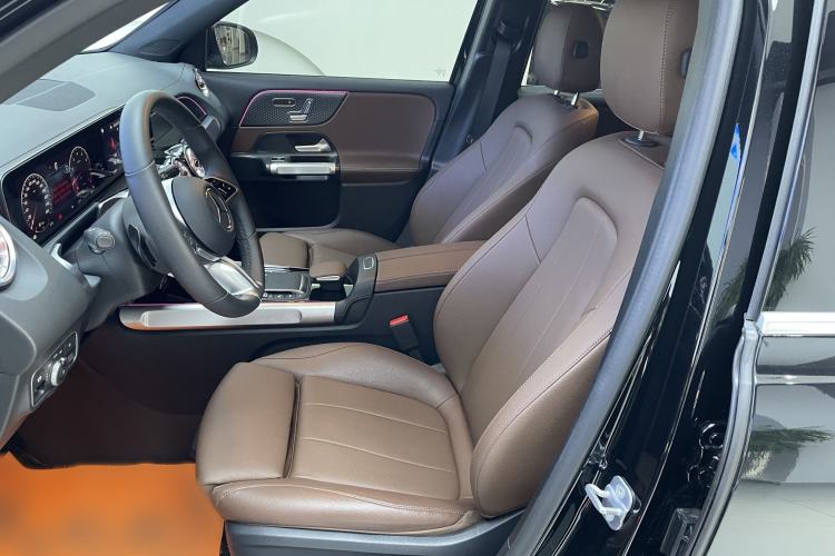 Used Mercedes-Benz GLB 2024 GLB 220 Fashion Model
