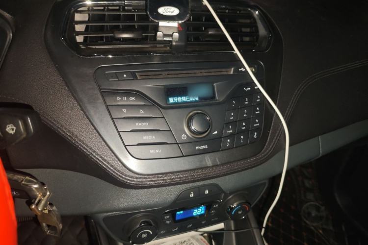 Used Ford Escort 2015 1.5L Automatic Fashion Model