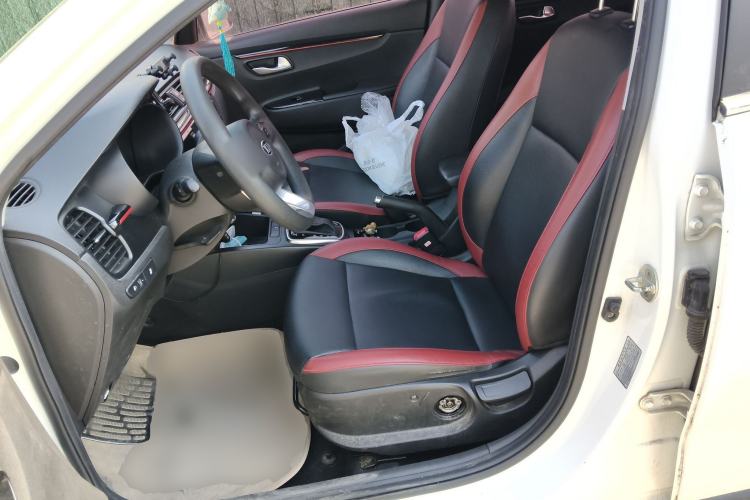 Used Kia KX Cross 2017 1.4L AT GLS