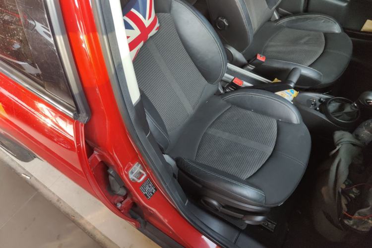 Used  Countryman 2014 1.6T COOPER S
