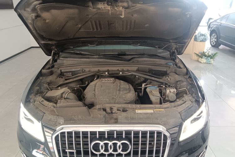 Used Audi Q5 2017 40 TFSI Comfort Model
