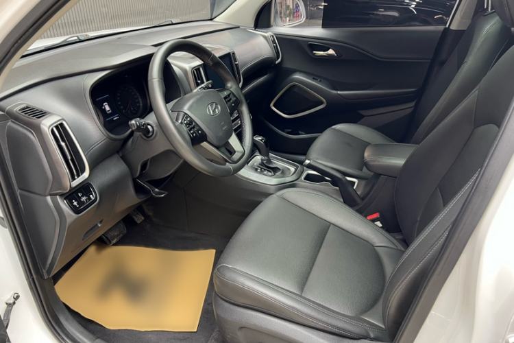 Used Hyundai ix35 2019 2.0L Automatic 2WD Zhiyong·Changxiang Edition China VI Standard
