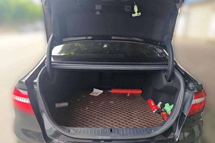 Used Ford Taurus 2015 EcoBoost 245 Luxury Model
