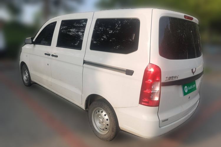 Used Wuling Hongguang V 2022 1.5L Jingqu Edition Electric-Assist LAR
