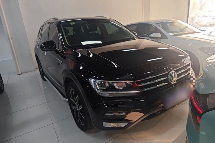 Used Volkswagen Tiguan L 2019 Revised 330TSI Automatic Two-Wheel Drive Smart & Luxury Edition China VI Standard