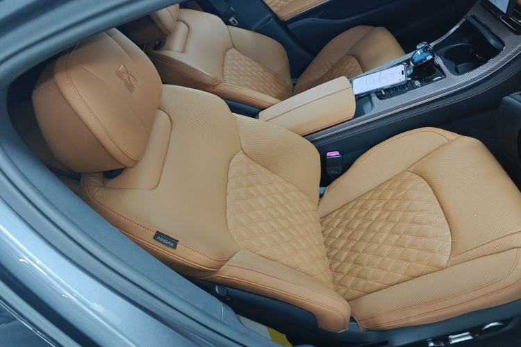 Used BYD Han 2022 DM-i 121KM Prestige Model