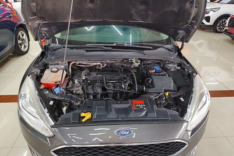 Used Ford Focus 2015 Hatchback 1.6L Automatic Fashion Edition