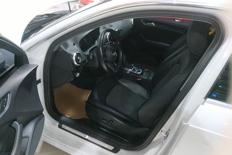 Used Audi A3 2019 Sportback 35 TFSI Fashion Edition China V