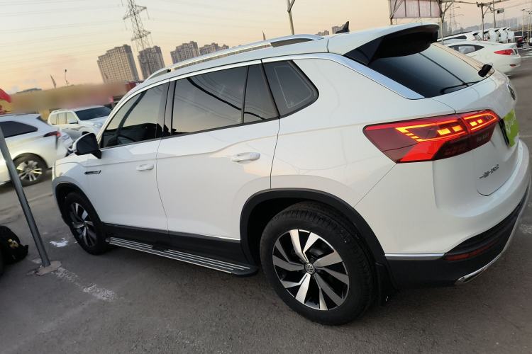 Used Volkswagen Tayron 2020 330TSI Two-Wheel Drive Luxury Smart Connectivity Version
