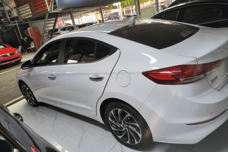 Used Hyundai Elantra 2019 1.4T Dual-Clutch Xuan Dong · Dynamic Model
