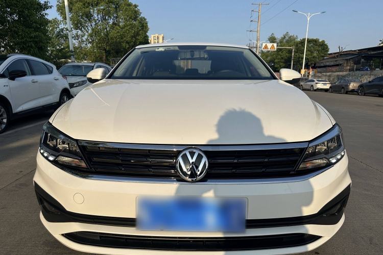 Used Volkswagen Lamando 2019 230TSI DSG Fashion Edition China VI
