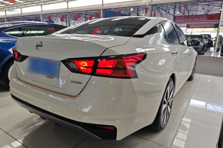 Used Nissan Teana 2021 2.0T XL Upper AD1 Smart Navigation Edition
