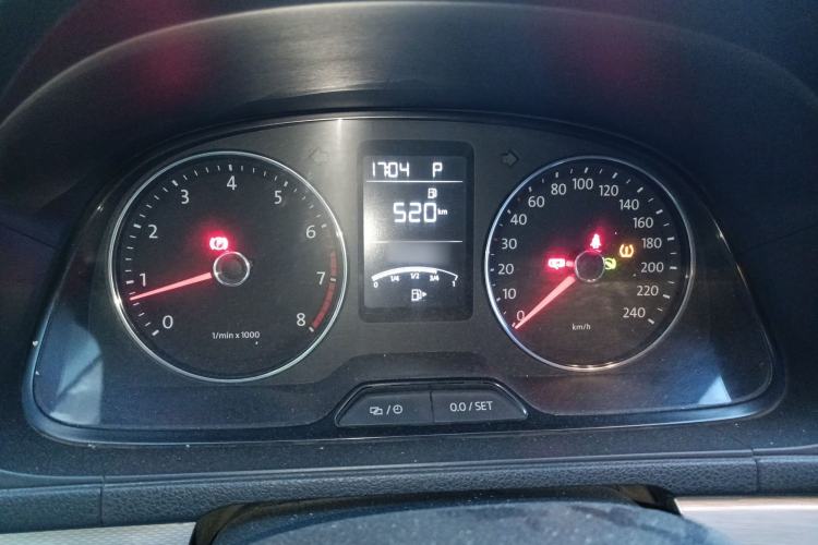 Used Volkswagen Gran Lavida 2013 1.4 TSI Automatic Comfort Model
