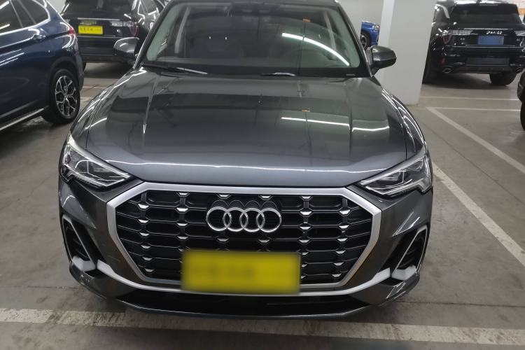Used Audi Q3 2019 35 TFSI Advanced Dynamic Edition
