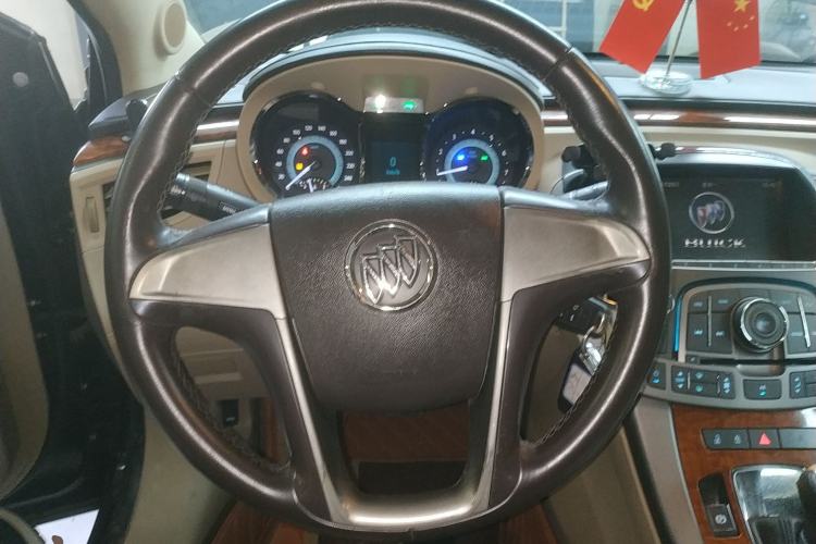 Used Buick LaCrosse 2012 2.4L SIDI Elegant Edition
