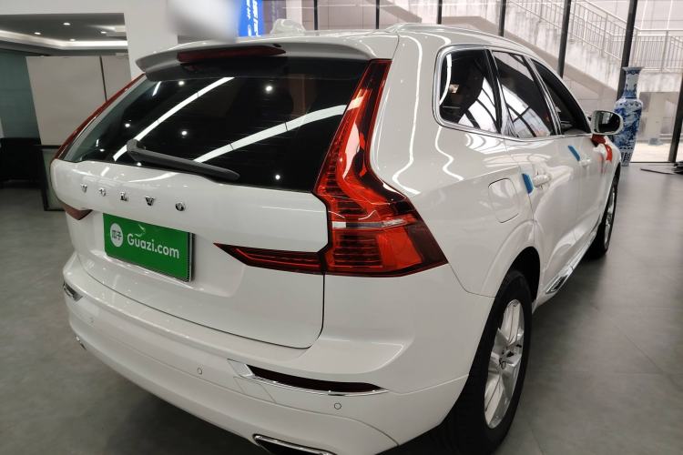 Used Volvo XC60 2019 T5 4x4 Smart Edition China VI Standard

