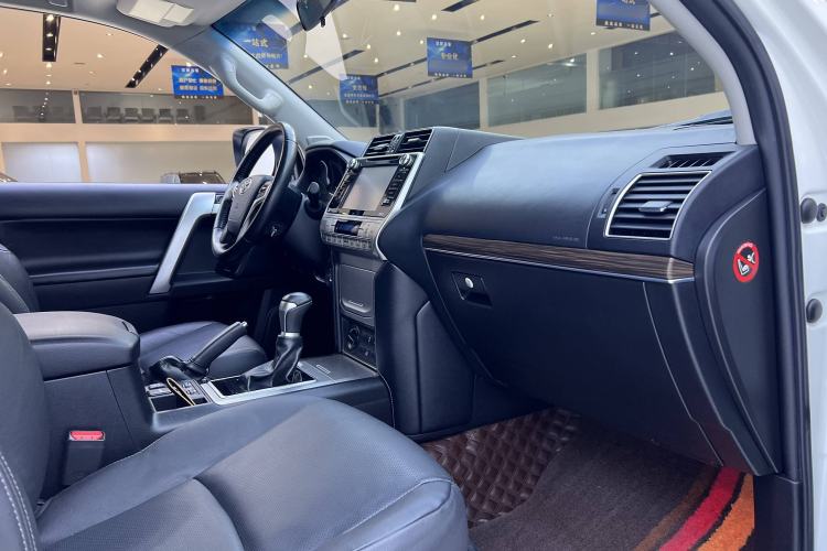 Used Toyota Prado 2018 3.5L Automatic TX-L NAVI with Rear-Mounted Spare Tire
