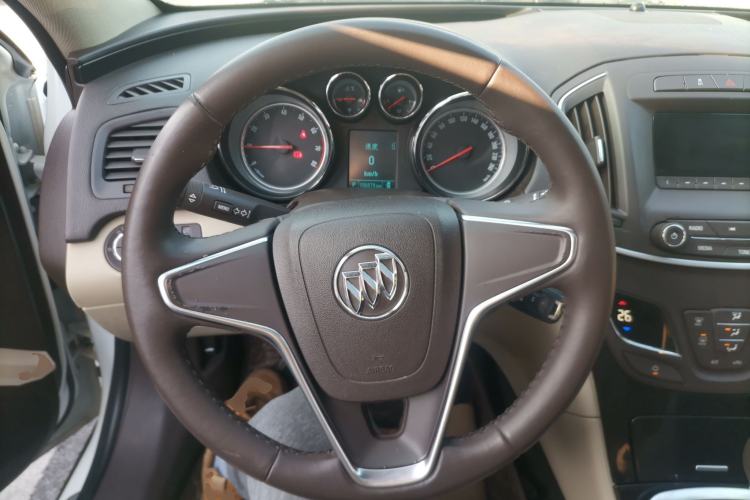 Used Buick Regal 2015 2.0L Leading Fashion Edition
