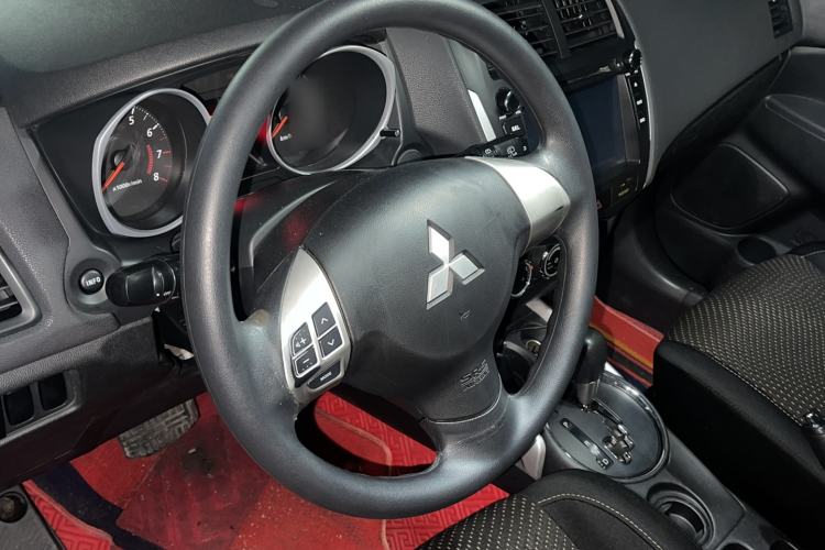 Used Mitsubishi ASX 2013 2.0L CVT Two-Wheel Drive Elite Edition
