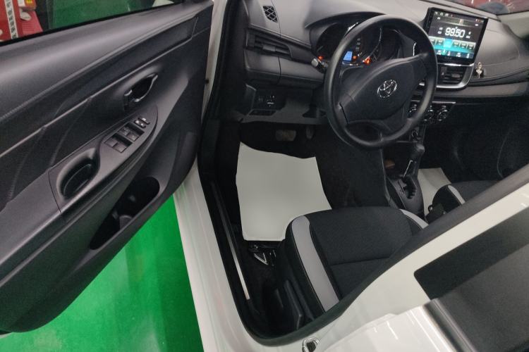 Used Toyota YARiS L 2020 1.5L CVT Leading Edition
