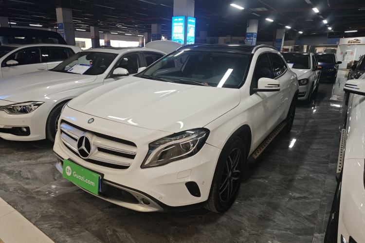 Used Mercedes-Benz GLA 2015 GLA 220 4MATIC Fashion Model