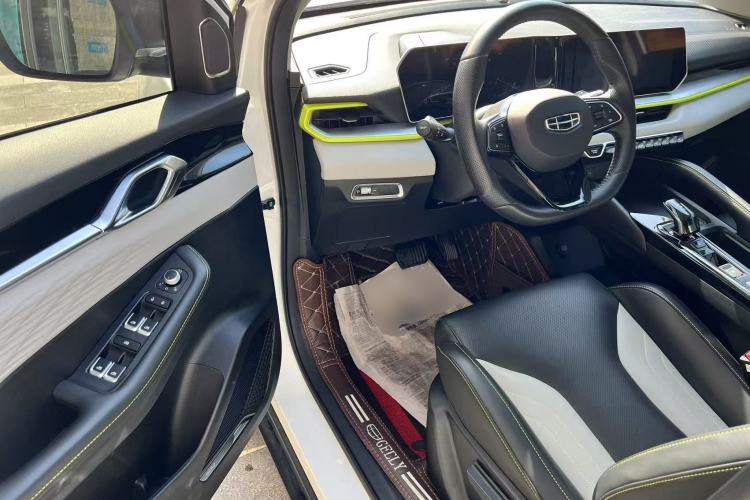 Used Geely Auto Coolray 2022 Bin Yue COOL 1.5TD DCT Hot Engine Edition
