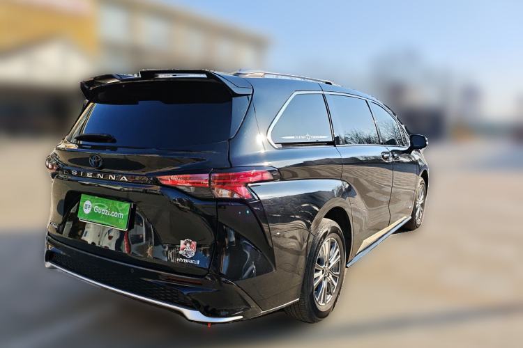 Used Toyota Sienna 2021 2.5L Hybrid Comfort Edition