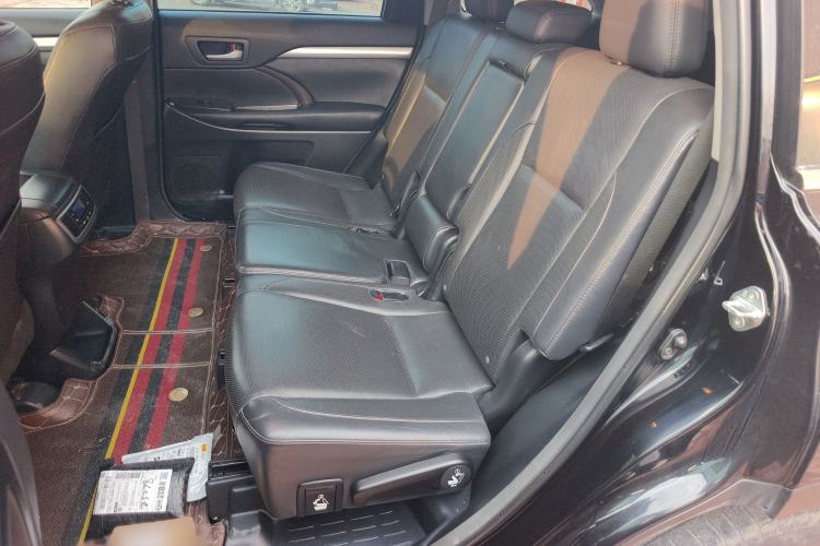 Used Toyota Highlander 2015 2.0T Four-Wheel Drive Luxury Edition 7-Seater
