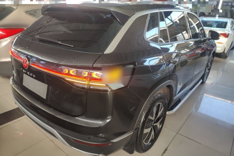 Used Volkswagen Tayron 2024 300TSI Two-Wheel-Drive Luxury Plus Advanced Version
