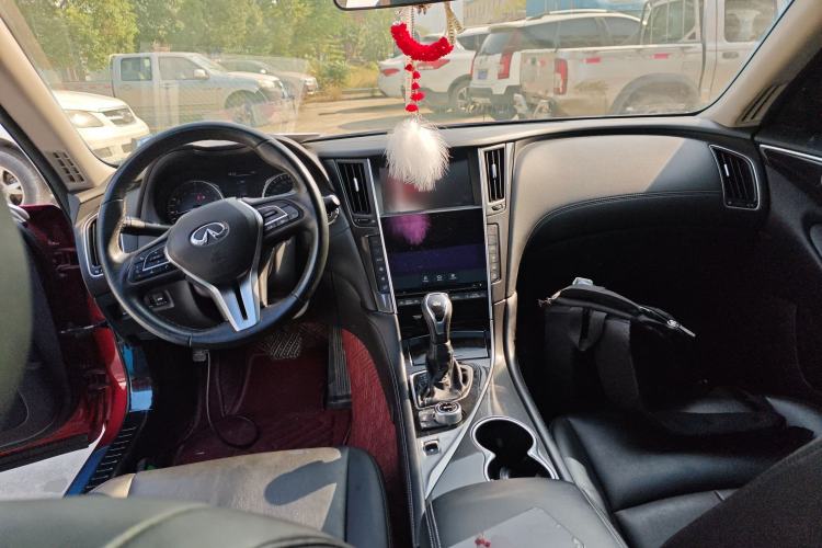 Used Infiniti Q50L 2018 2.0T Comfort Edition China V Standard
