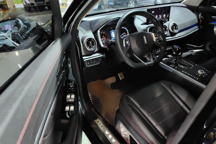 Used Wey VV5 2017 2.0T Ultra-Luxury Version
