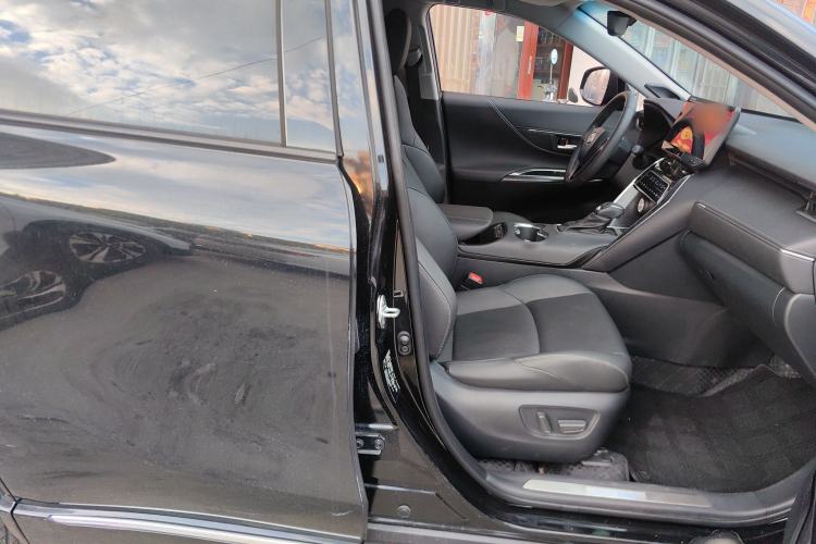 Used Toyota Venza 2023 2.0L CVT Two-Wheel Drive Prestige Version
