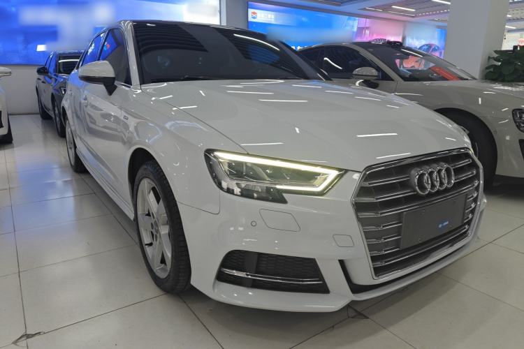 Used Audi A3 2020 Sportback 35 TFSI Fashion Edition China VI Emission Standard
