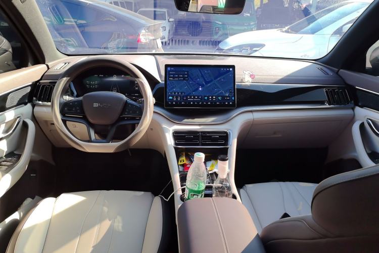 Used BYD Song PLUS New Energy 2025 EV 520km Luxury Version
