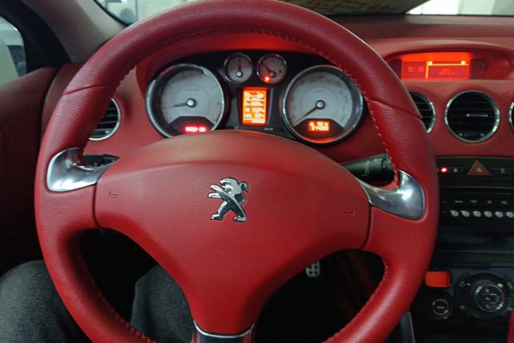 Used Peugeot 308 2012 1.6T CC Fashion Edition
